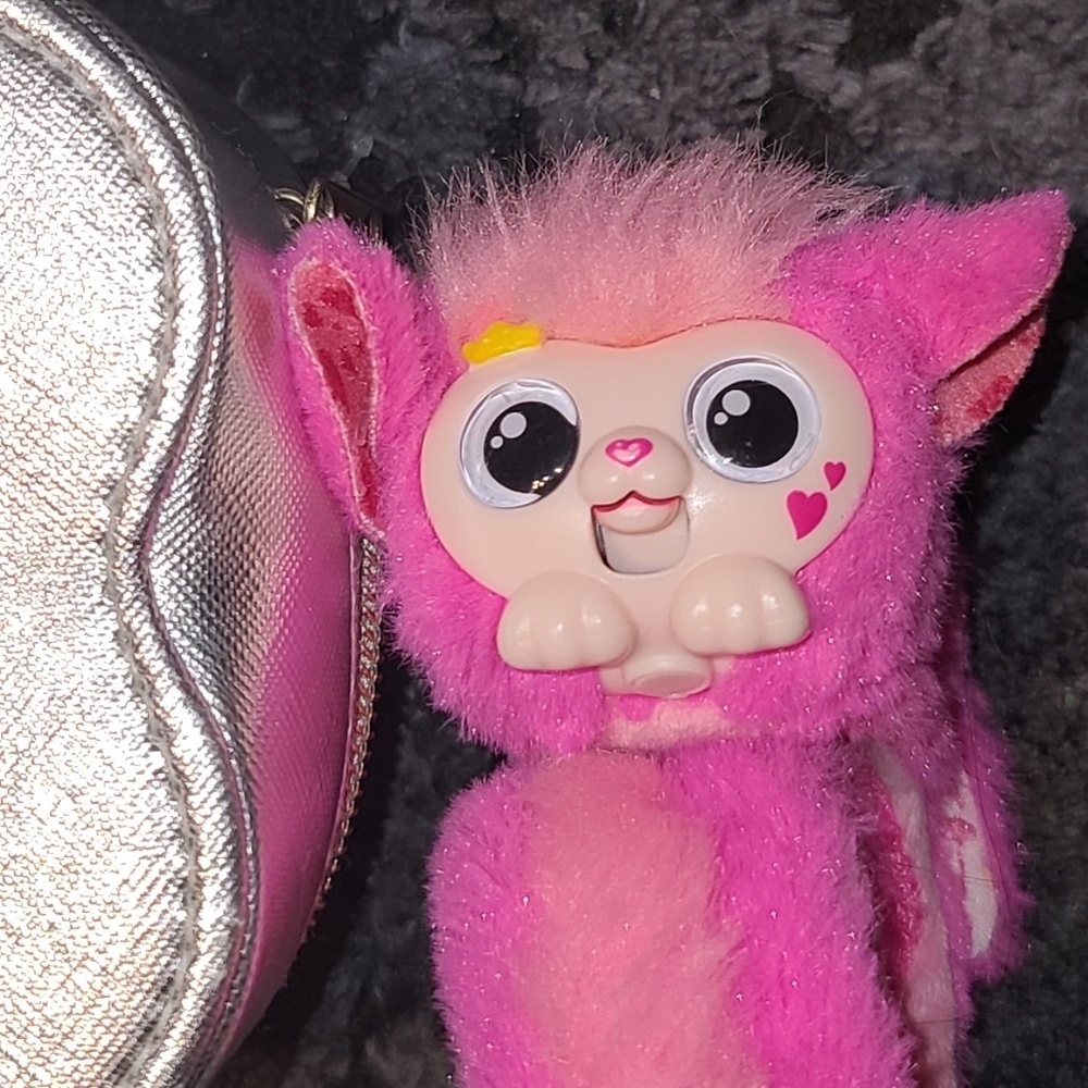 Wrapples Little Live Pets Interactive Furry Friends Pink PRINCEZA